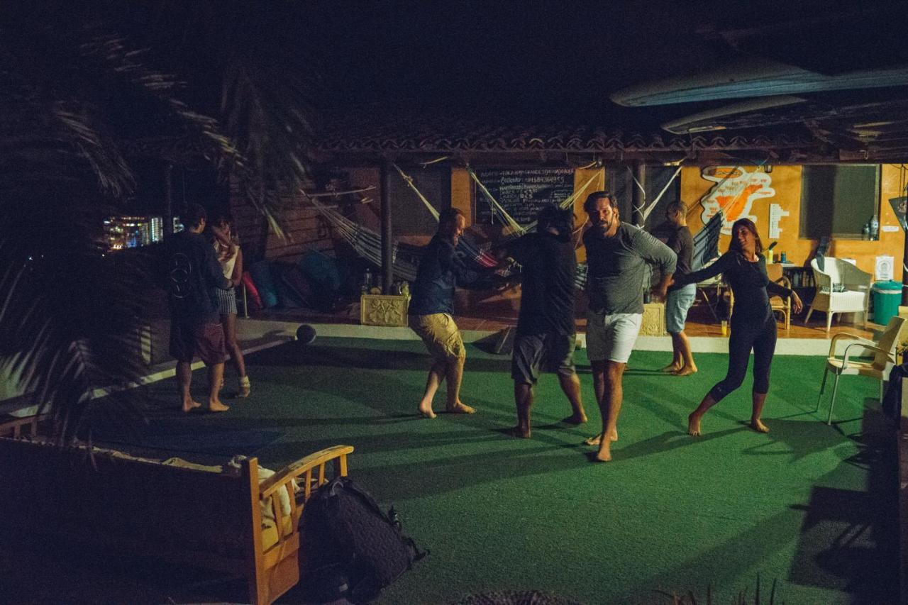 Surf House Hostel กาเยาซัลวาเค ภายนอก รูปภาพ