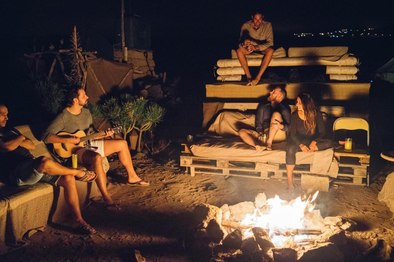Surf House Hostel กาเยาซัลวาเค ภายนอก รูปภาพ