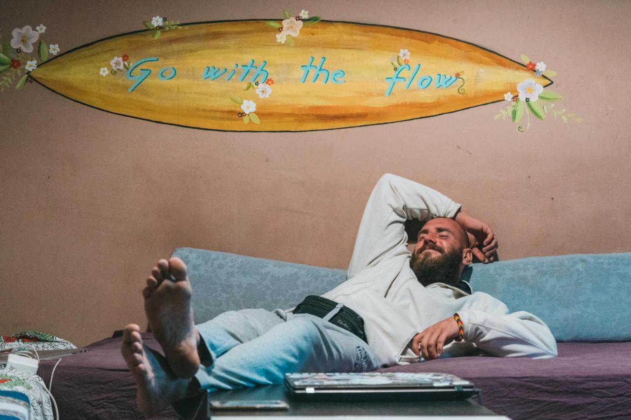 Surf House Hostel กาเยาซัลวาเค ภายนอก รูปภาพ